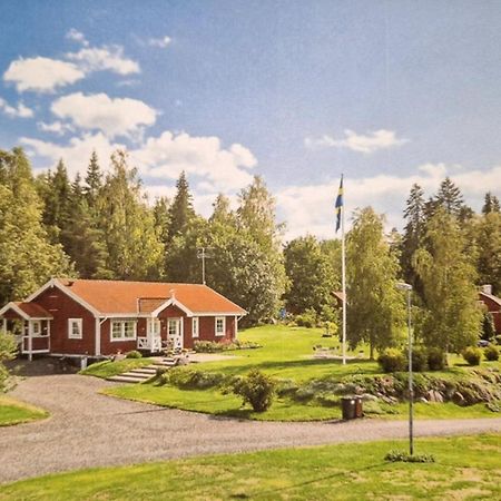 Alunda Lantlig Villa Utanfoer Uppsala מראה חיצוני תמונה