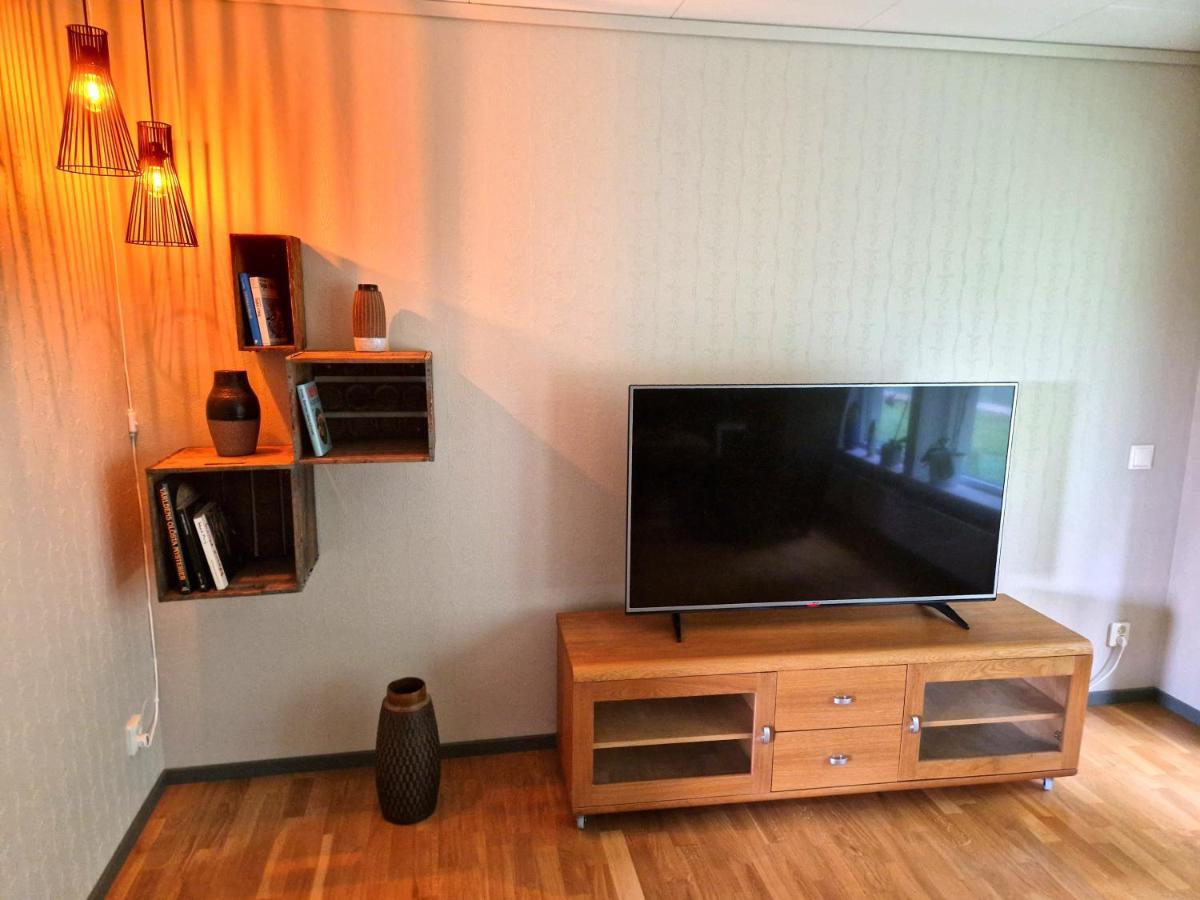 Alunda Lantlig Villa Utanfoer Uppsala מראה חיצוני תמונה